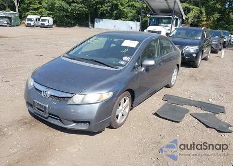 2009 Honda Civic Lx-S z USA, uszkodzony, nr VIN 19XFA16699E010460